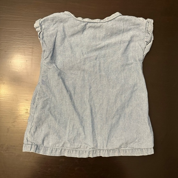 Carters toddler girl short sleeve cotton blue chambray top 18 months - Picture 2 of 8